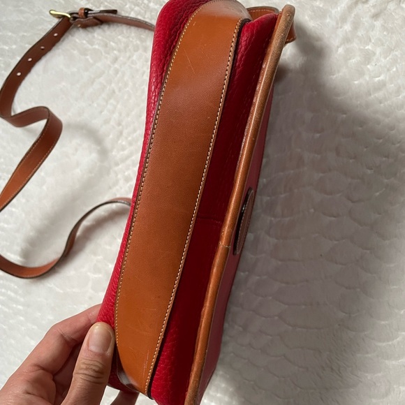 Vintage Dooney & Bourke Crossbody / Red Leather - Picture 2 of 8